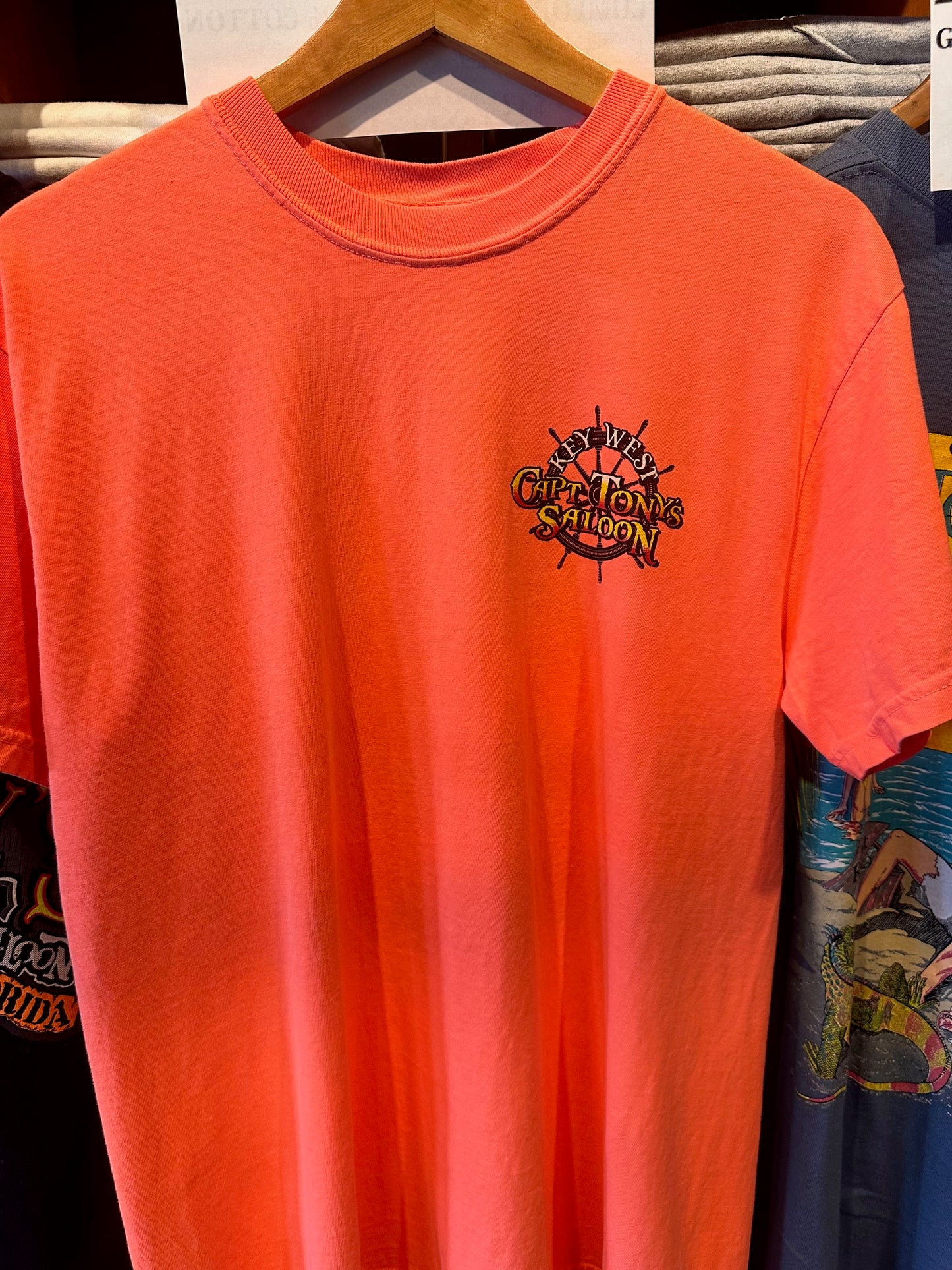 TREASURE T-SHIRT
